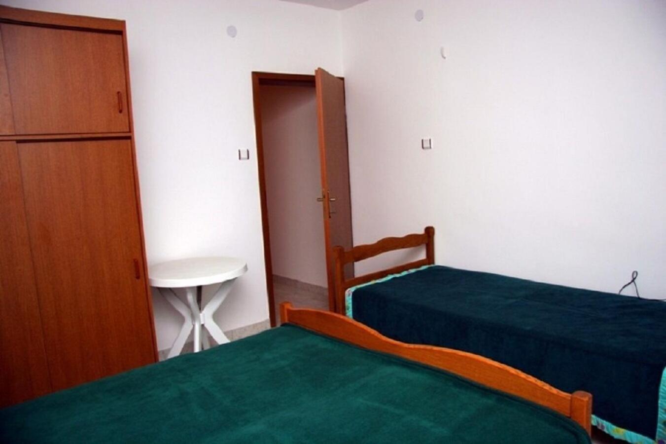 Apartments Demar Сплитска Экстерьер фото
